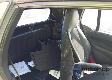 2015 Smart Fortwo Passion z USA, uszkodzony, nr VIN WMEEK3BA7FK812286